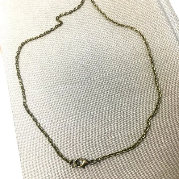 Vintage Hexagonal Ornate Floral Embossed Brass Locket Choker Necklace - Picture 7 of 16